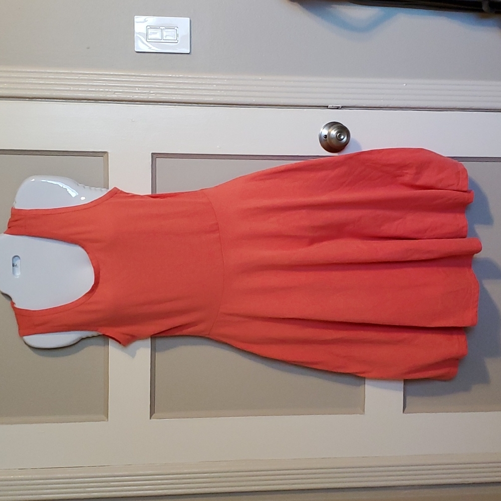 LulaRoe Nicky Coral Small